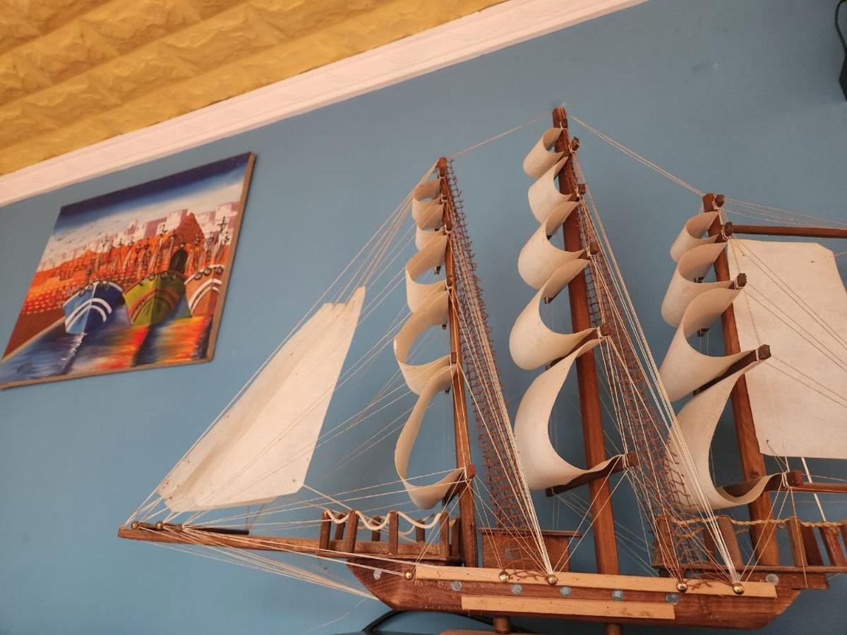 Alma Surf House Bed and Breakfast Agadir Buitenkant foto